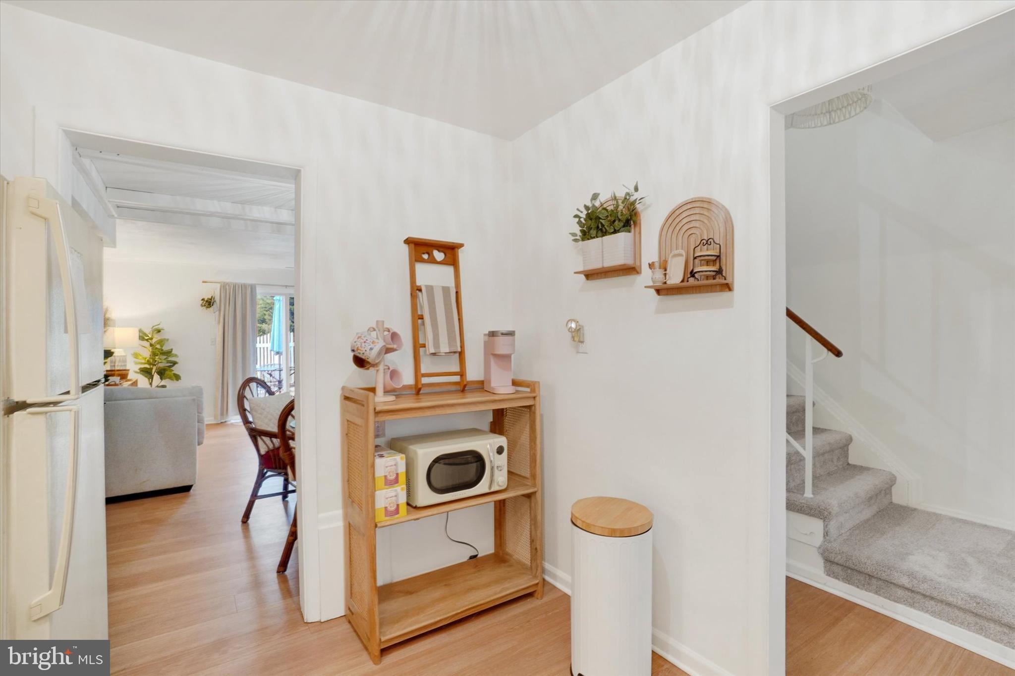 685 Colony Drive York, PA 17404 - Photo 6 of 26 a view of living room with furniture and rug