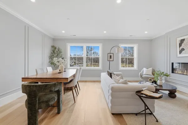 $1,900,000 | 33 Chestnut Street, Unit 2, Andover, MA 01810