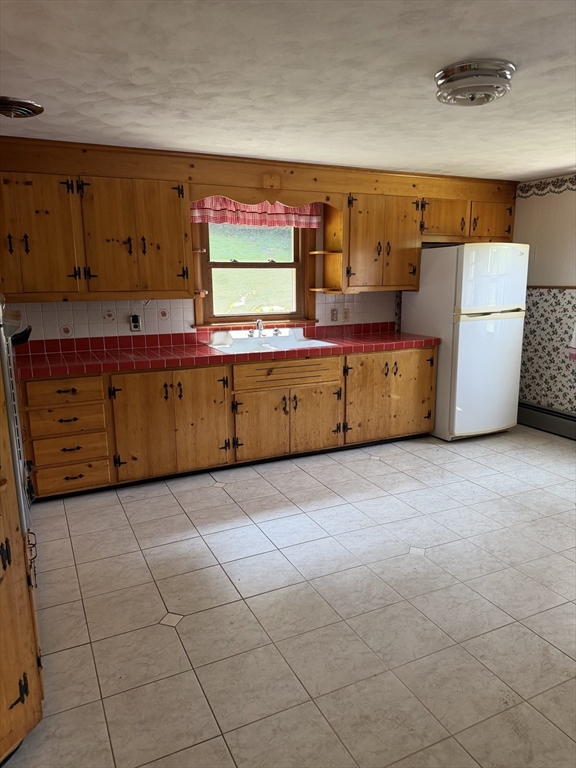 412 Wilbraham Road Hampden, MA 01036 - Photo 8 of 27