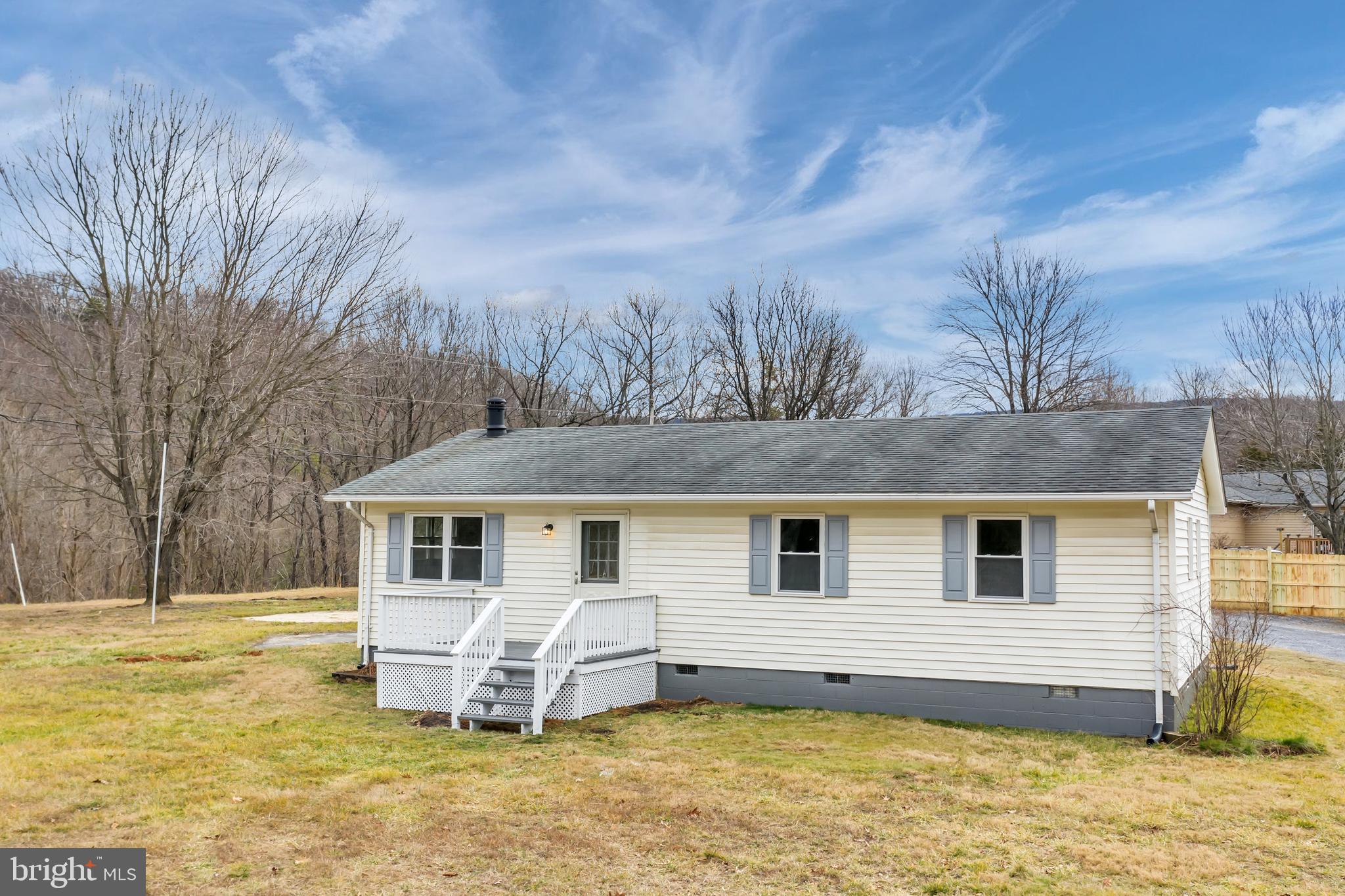 3406 Howellsville Road Front Royal, VA 22630 - Photo 3 of 29 Front view