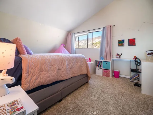 $350,000 | 25001 Paramount Drive, Tehachapi, CA 93561