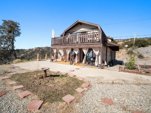 $350,000 | 25001 Paramount Drive, Tehachapi, CA 93561