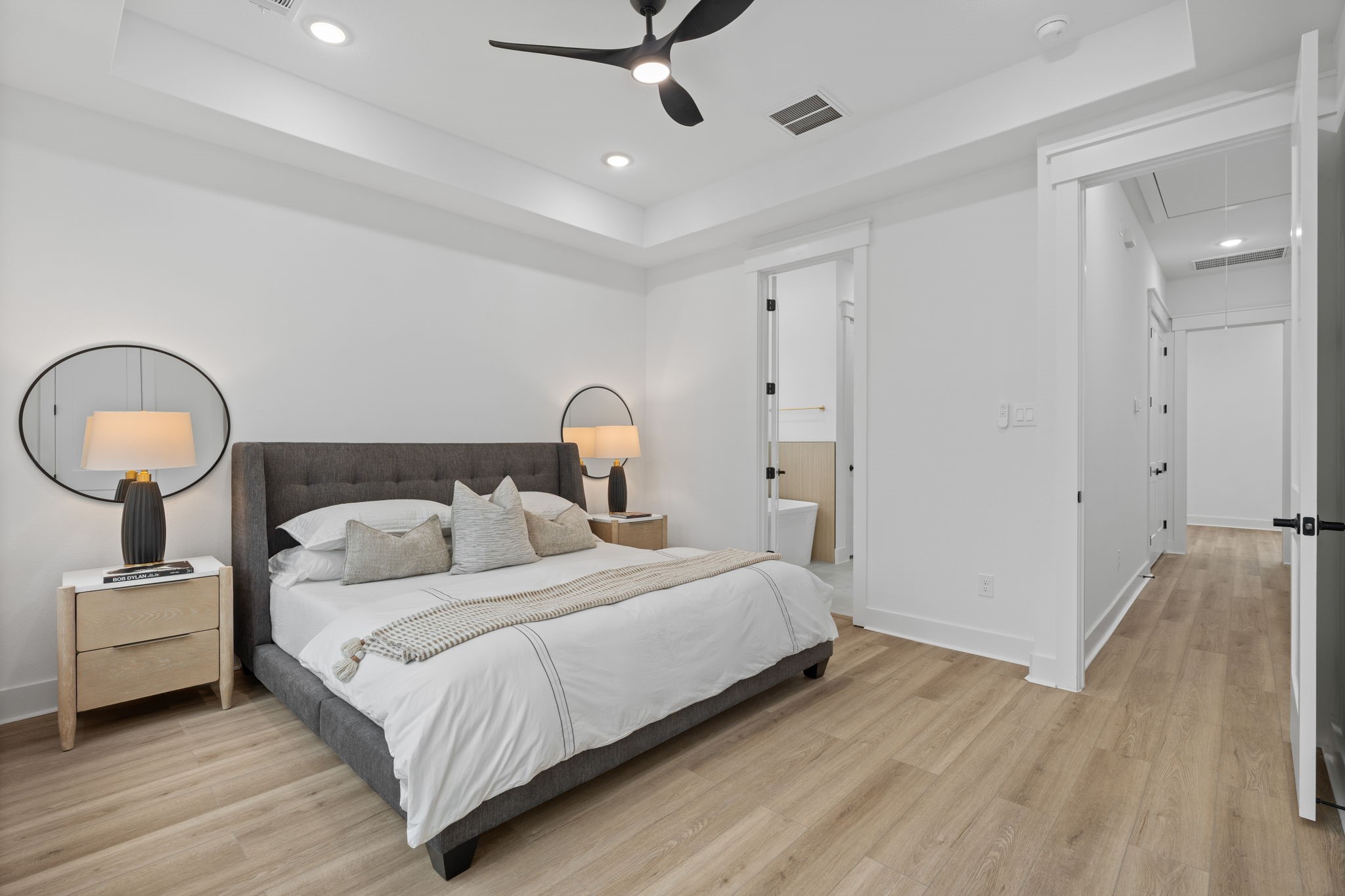 717 Janisch Road, Unit D Houston, TX 77018 - Photo 5 of 18