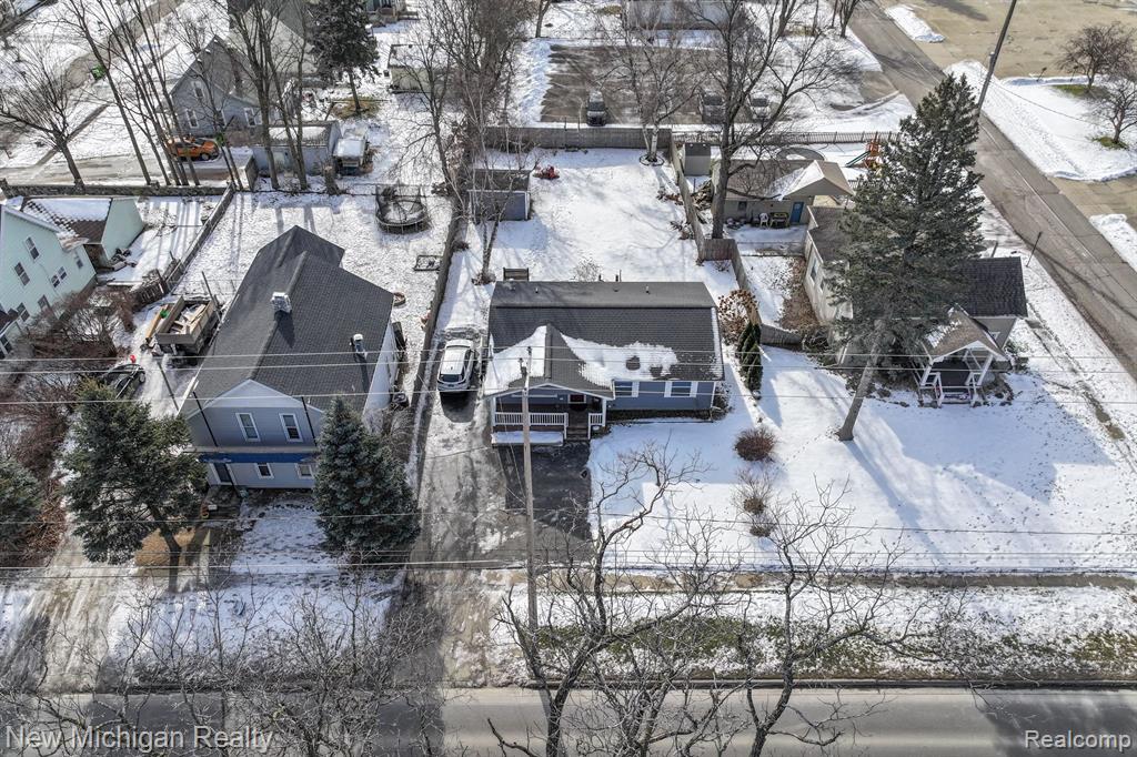 906 Main Street Fenton, MI 48430 - Photo 35 of 45 Gallery Image 35