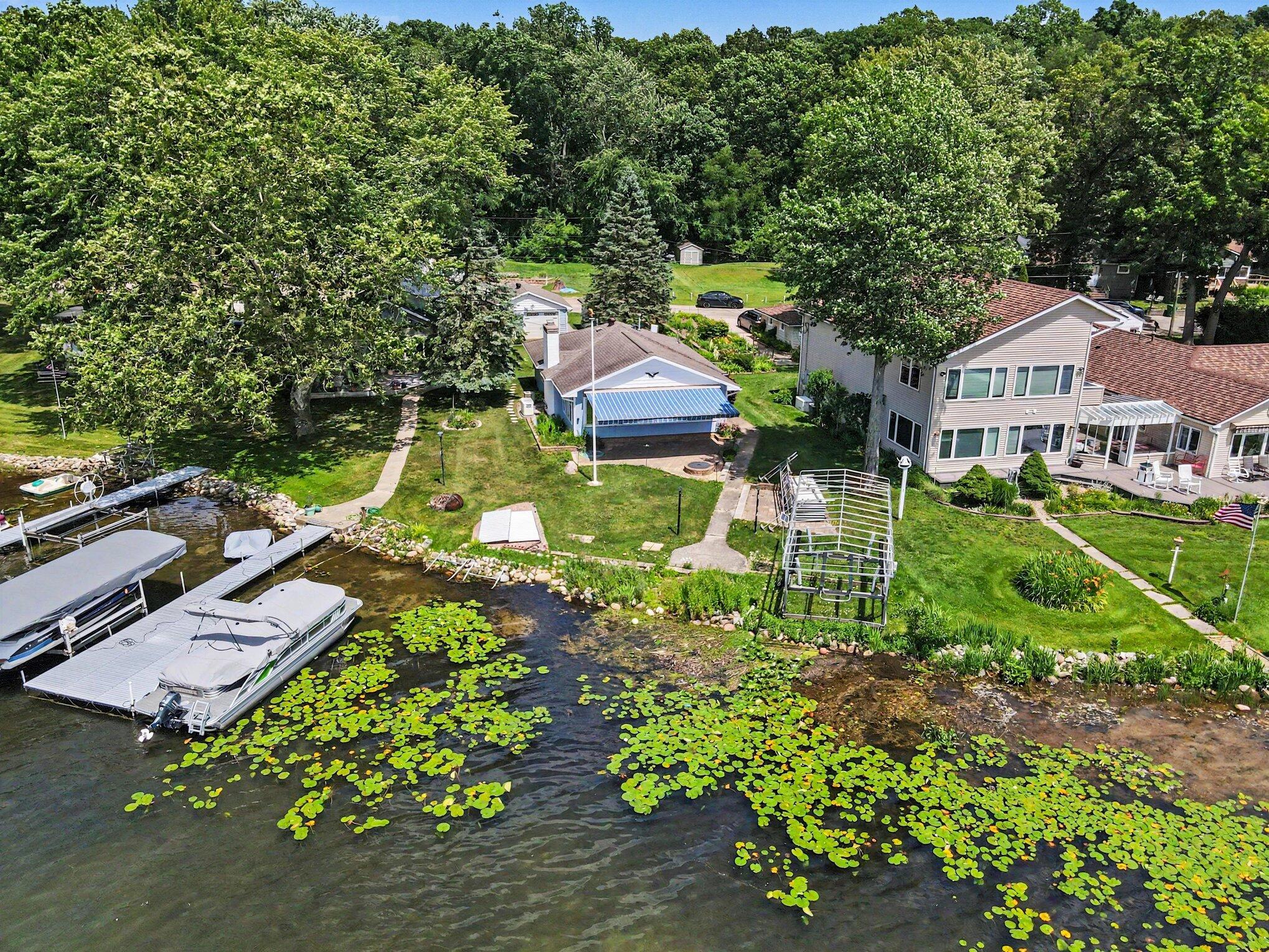 11169 Lakeshore Drive Three Rivers, MI 49093 - Photo 28 of 35 033_file_3184