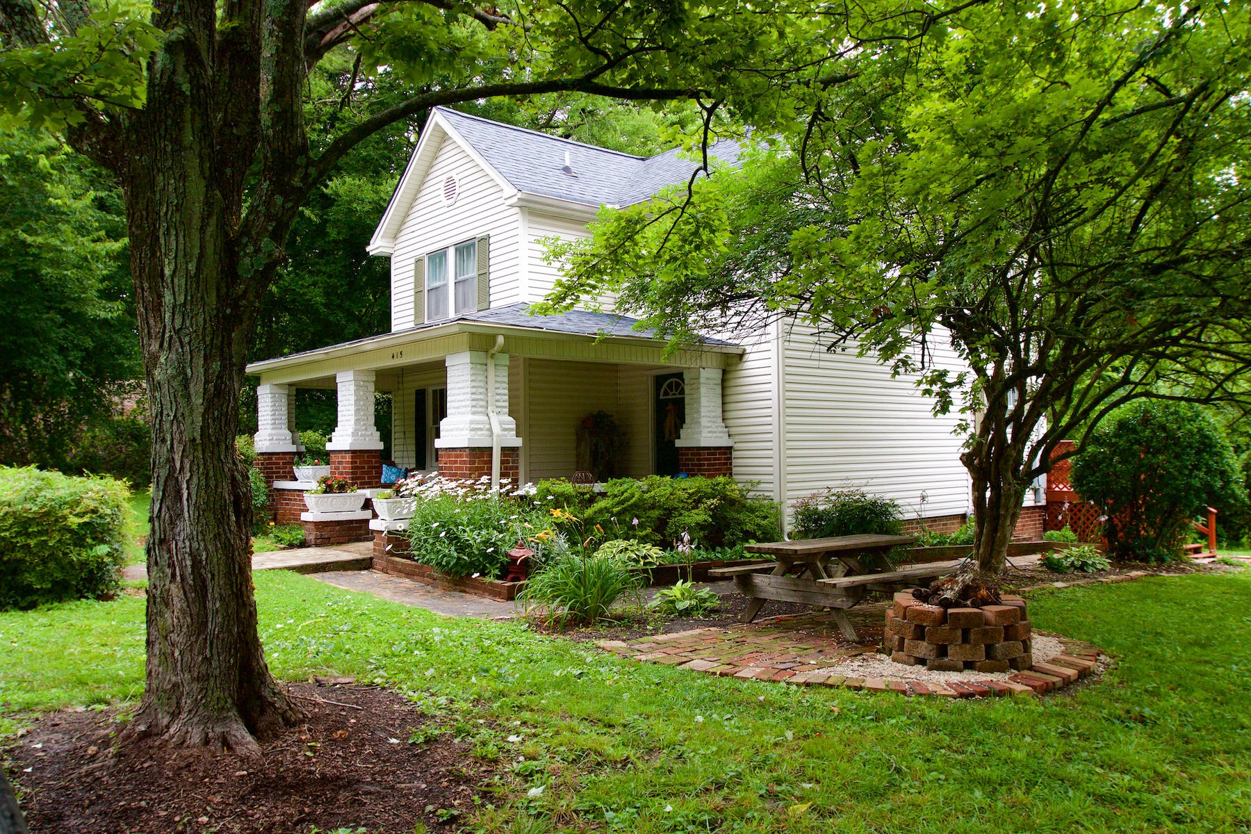 415 North Main Street Clinton, TN 37716 - Photo 3 of 35 Gallery Image 3