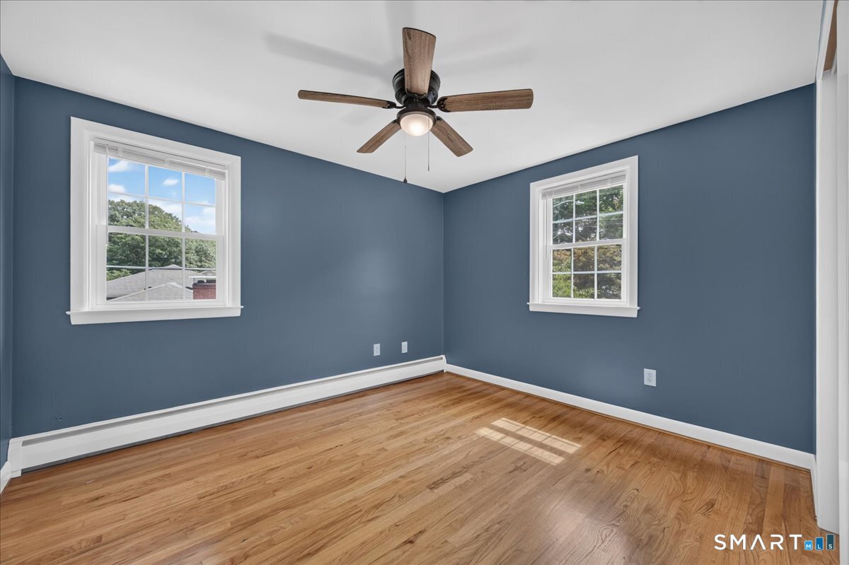 161 Ridgewood Drive Groton, CT 06355 - Photo 23 of 37 Gallery Image 23
