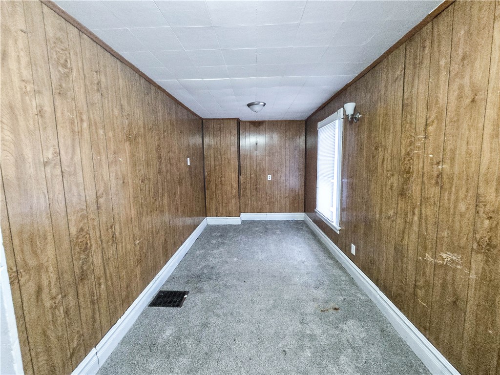211 Parsells Avenue Rochester, NY 14609 - Photo 9 of 15