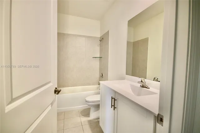 $3,100 | 3408 West 111th Place, Hialeah, FL 33018