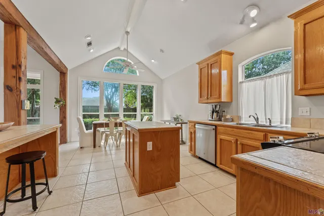 $315,000 | 10222 Springpark Avenue, Baton Rouge, LA 70810