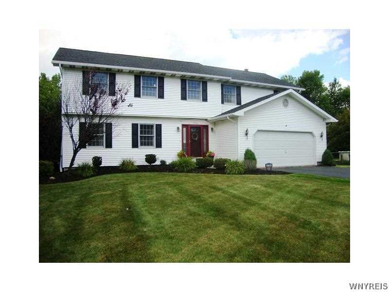 8796 Stahley Road Clarence, NY 14051 - Photo 1 of 1 Exterior Front