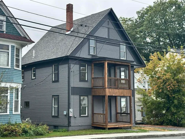 $350,000 | 118 Church Street, Hardwick, VT 05843