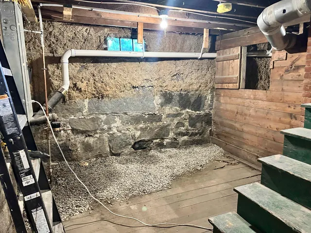 $350,000 | 118 Church Street, Hardwick, VT 05843