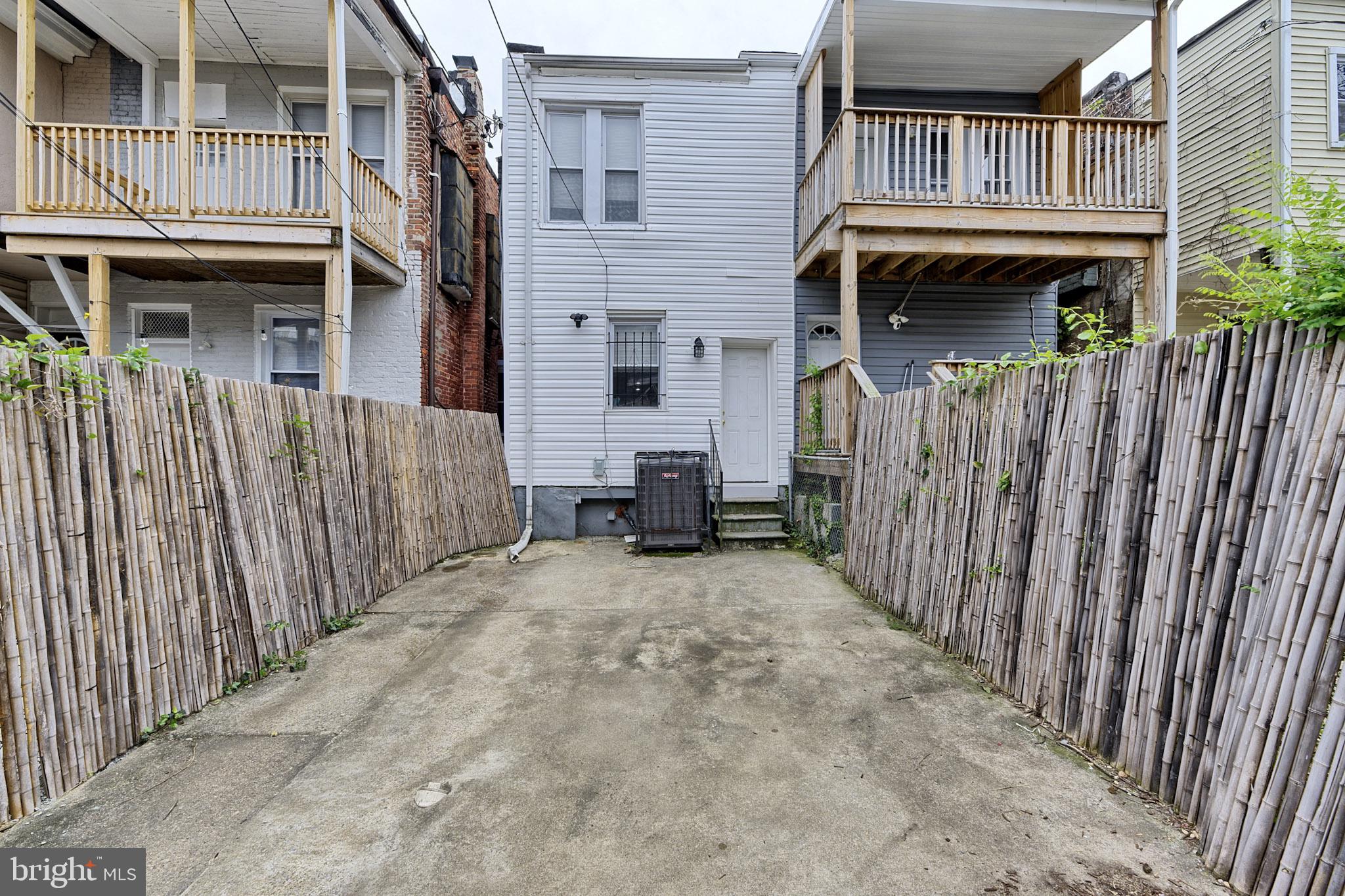 318 East 28th Street Baltimore, MD 21218 - Photo 19 of 20 a view of entryway of house