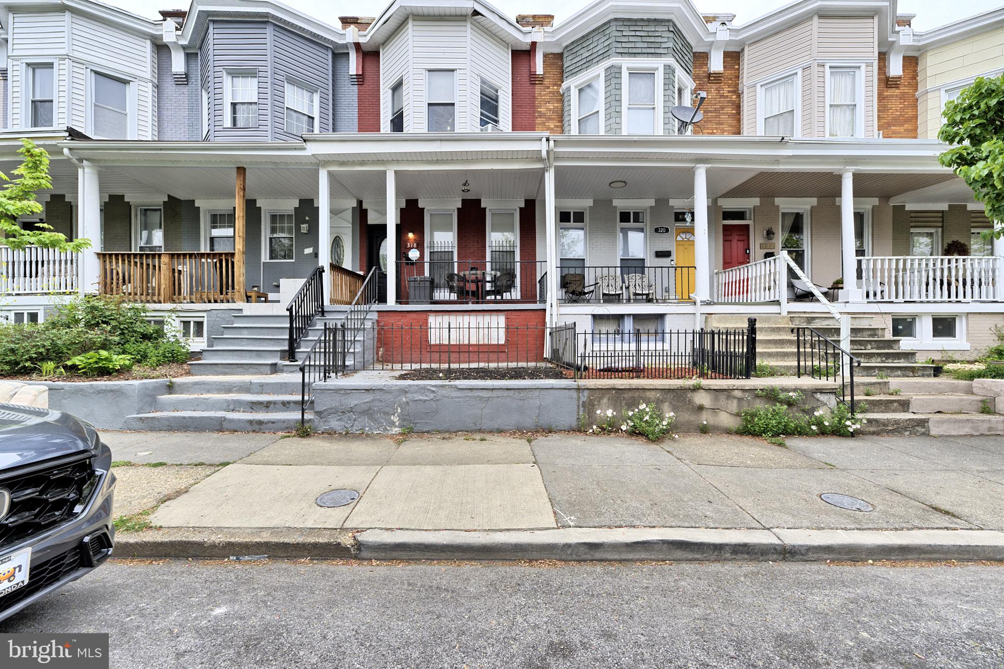 318 East 28th Street Baltimore, MD 21218 - Photo 2 of 20 a view of building with street