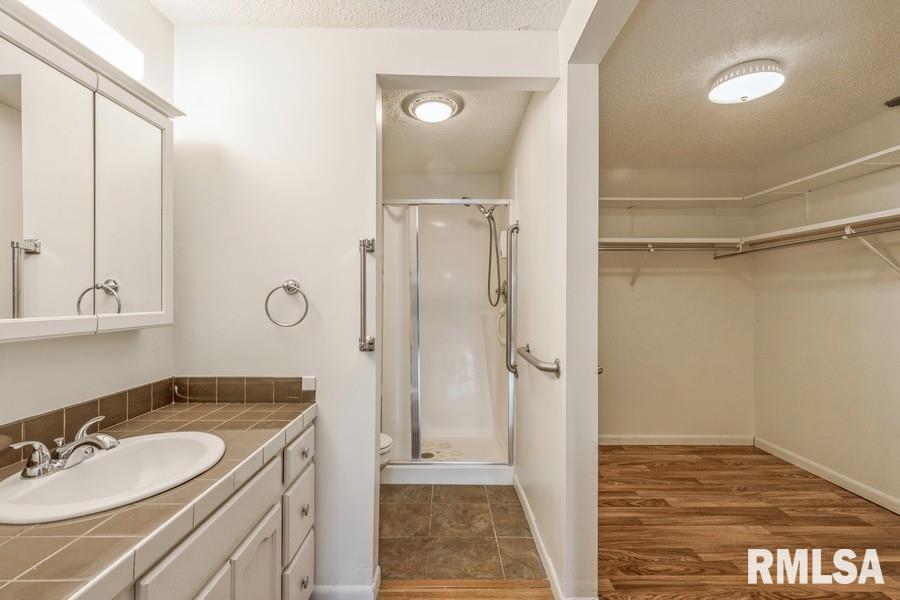 1350 Kimberly Ridge Road, Unit 204 Bettendorf, IA 52722 - Photo 20 of 21 Gallery Image 20