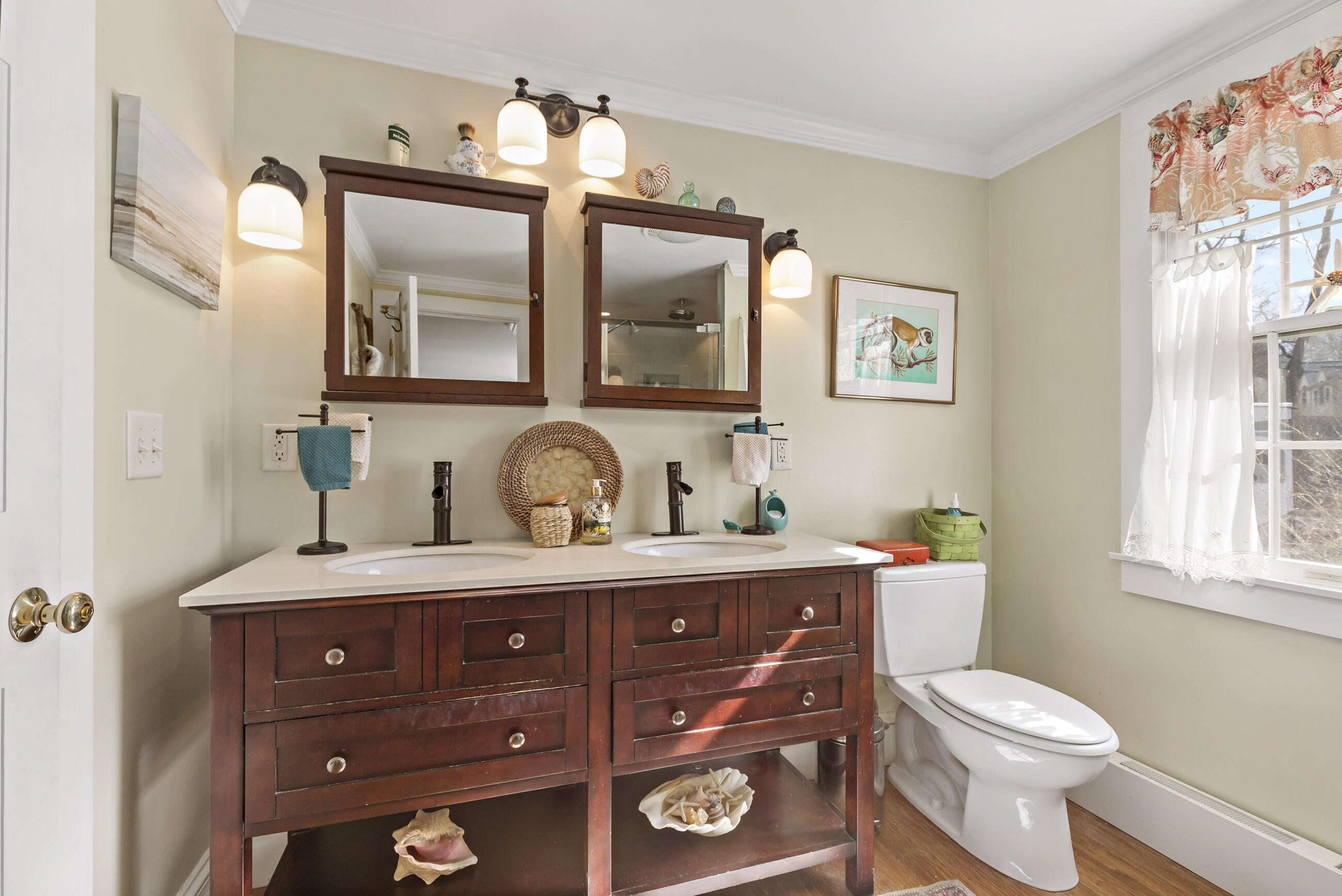 49 Locust Road Orleans, MA 02653 - Photo 21 of 38 32