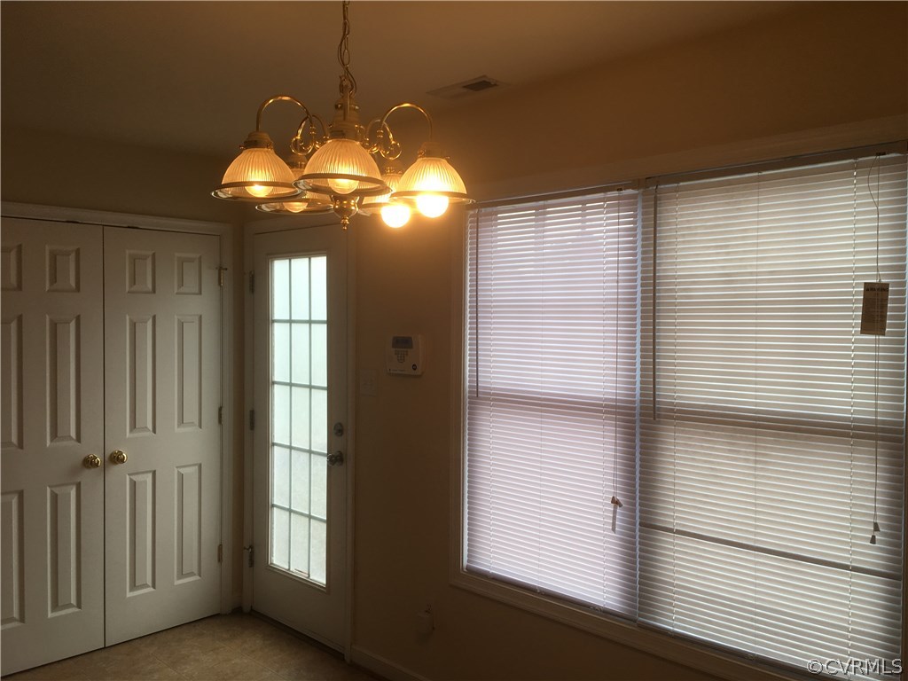 5065 Warwick Road Richmond, VA 23224 - Photo 4 of 20 Gallery Image 4