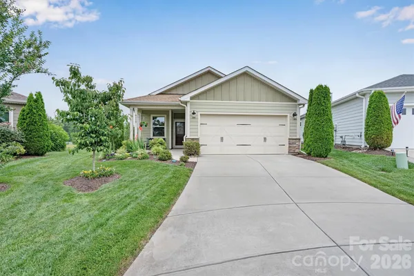 $490,000 | 6119 Raven Rock Drive, Denver, NC 28037