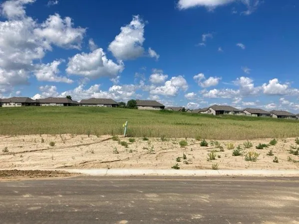 $82,500 | 4510 Vly Rdg Drive, St. Joseph, MO 64505