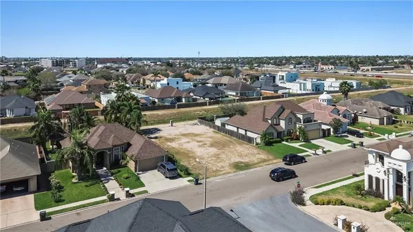 $130,000 | 904 Frio Drive, Mission, TX 78572