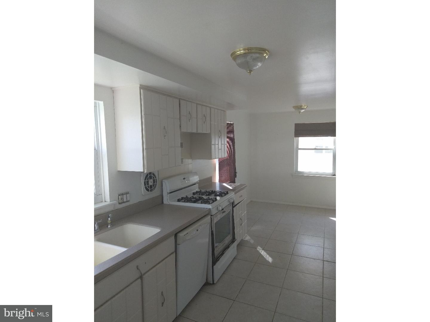 2063 Red Lion Road Philadelphia, PA 19115 - Photo 4 of 8 Gallery Image 4