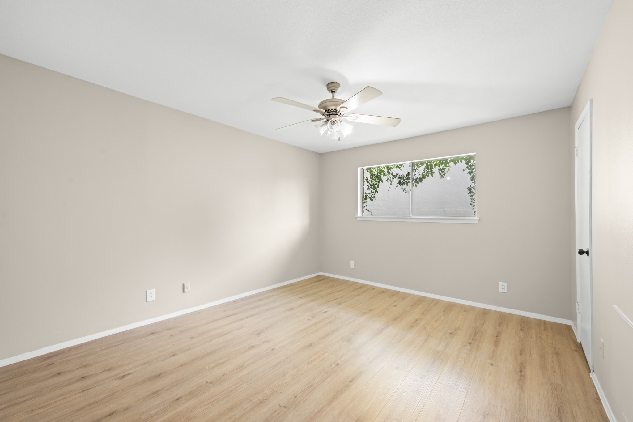 2012 Brun Street, Unit E Houston, TX 77019 - Photo 14 of 19