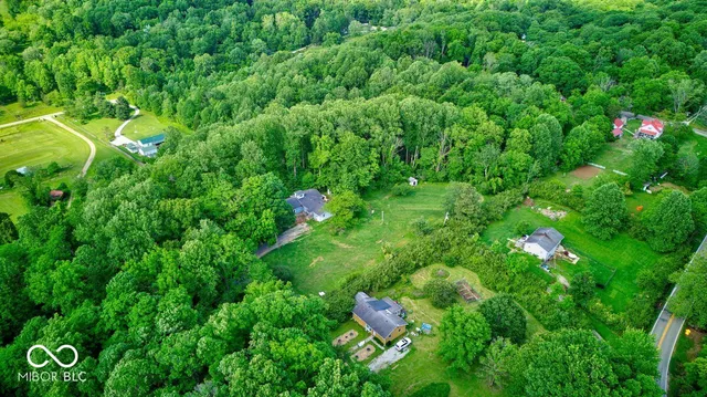 $305,000 | 5374 Highway 45, Nashville, IN 47448