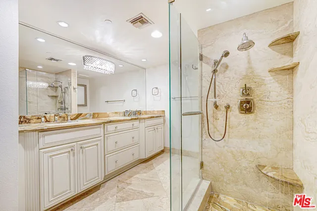 $1,499,000 | 171 North Church Lane, Unit 10, Los Angeles, CA 90049