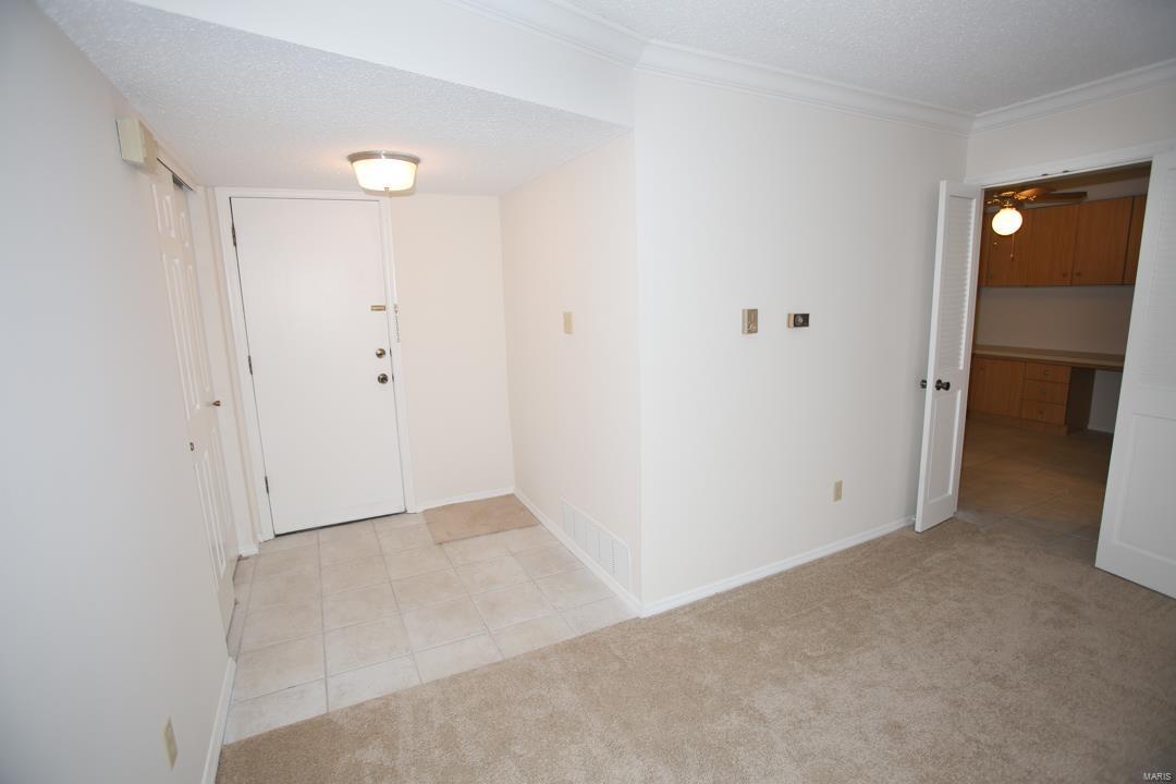 970 North Spoede Road, Unit 31 St. Louis, MO 63146 - Photo 3 of 43 Gallery Image 3