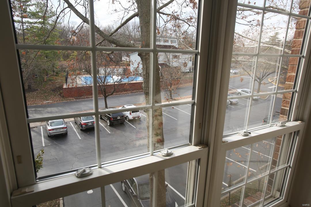 970 North Spoede Road, Unit 31 St. Louis, MO 63146 - Photo 21 of 43 Gallery Image 21