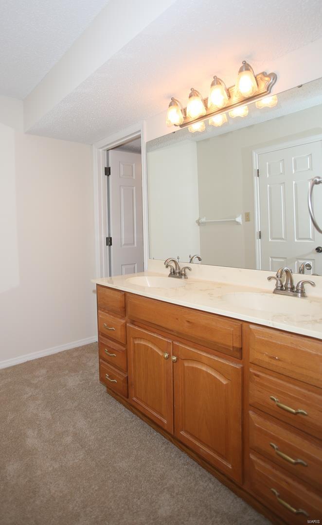 970 North Spoede Road, Unit 31 St. Louis, MO 63146 - Photo 30 of 43 Gallery Image 30