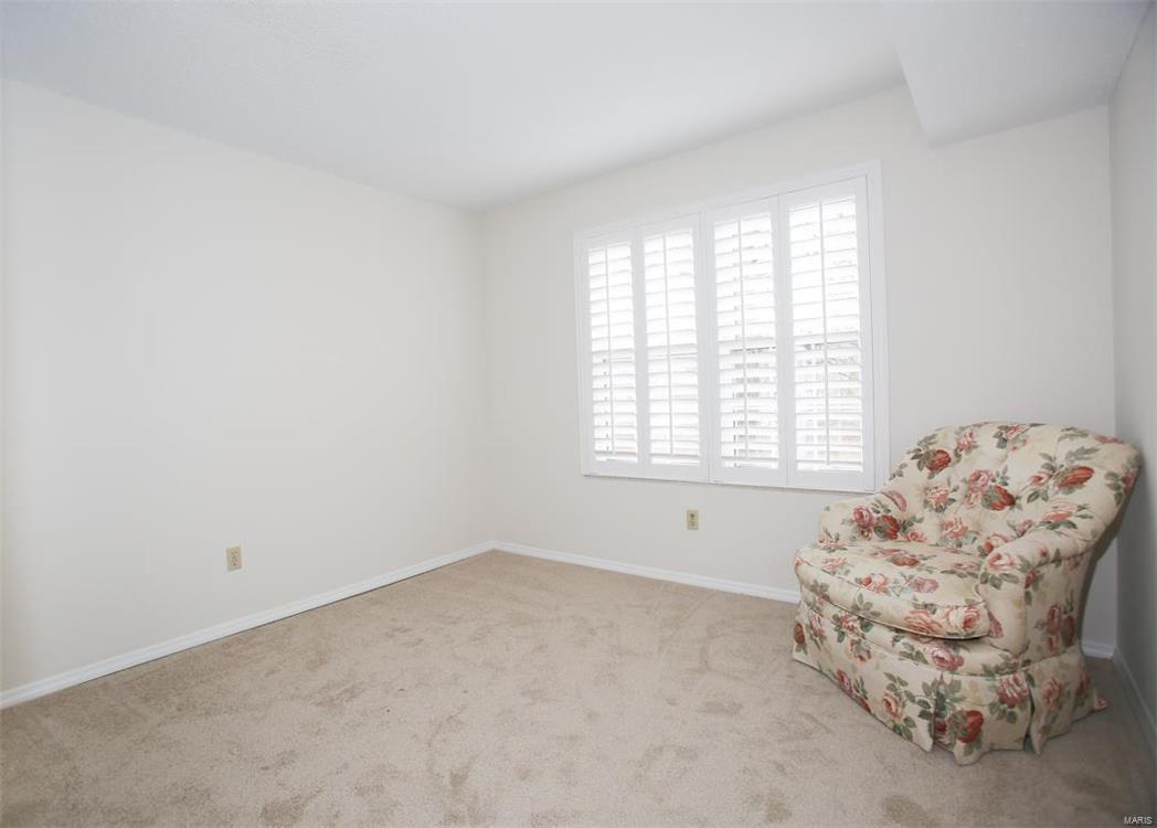 970 North Spoede Road, Unit 31 St. Louis, MO 63146 - Photo 33 of 43 Gallery Image 33