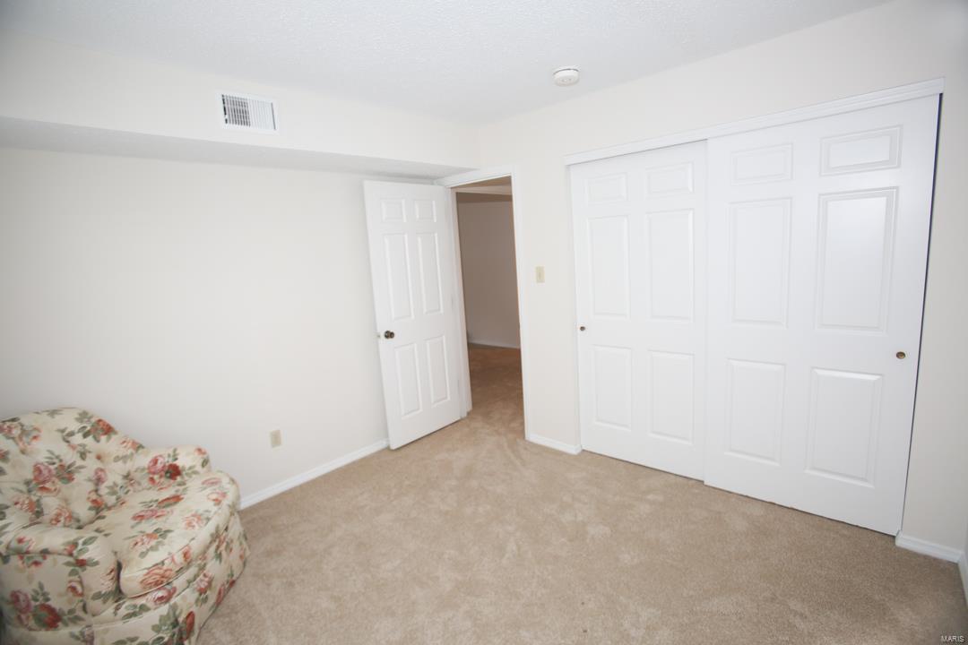 970 North Spoede Road, Unit 31 St. Louis, MO 63146 - Photo 34 of 43 Gallery Image 34