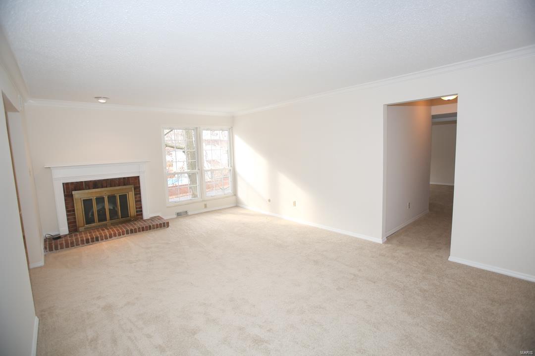 970 North Spoede Road, Unit 31 St. Louis, MO 63146 - Photo 5 of 43 Gallery Image 5
