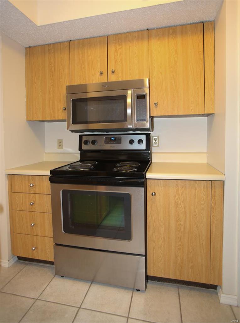 970 North Spoede Road, Unit 31 St. Louis, MO 63146 - Photo 10 of 43 Gallery Image 10