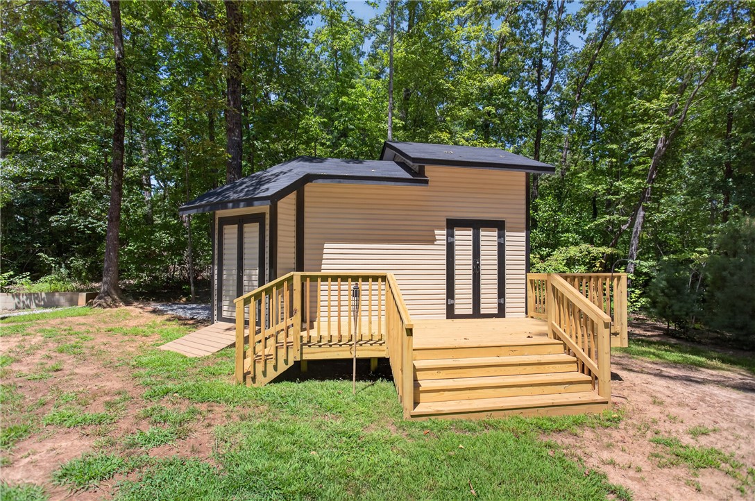 329 South Dellwood Road Mountain Rest, SC 29664 - Photo 28 of 43 Gallery Image 28