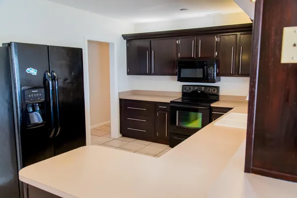 $3,690 | 130 Southwest 14th Avenue, Boynton Beach, FL 33435
