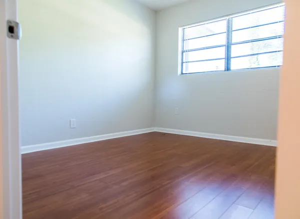 $3,690 | 130 Southwest 14th Avenue, Boynton Beach, FL 33435
