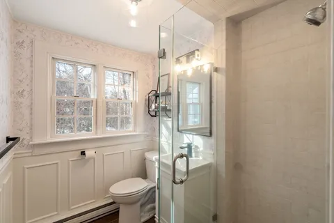 $998,000 | 174 South Main Street, Sherborn, MA 01770