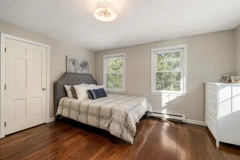 $998,000 | 174 South Main Street, Sherborn, MA 01770