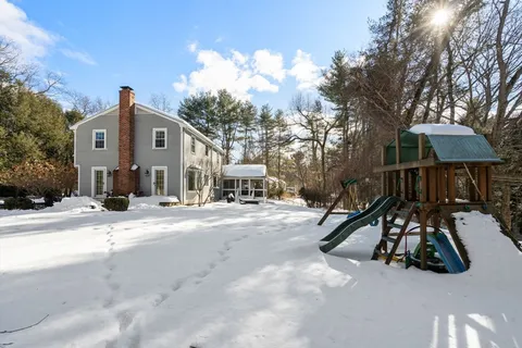 $998,000 | 174 South Main Street, Sherborn, MA 01770