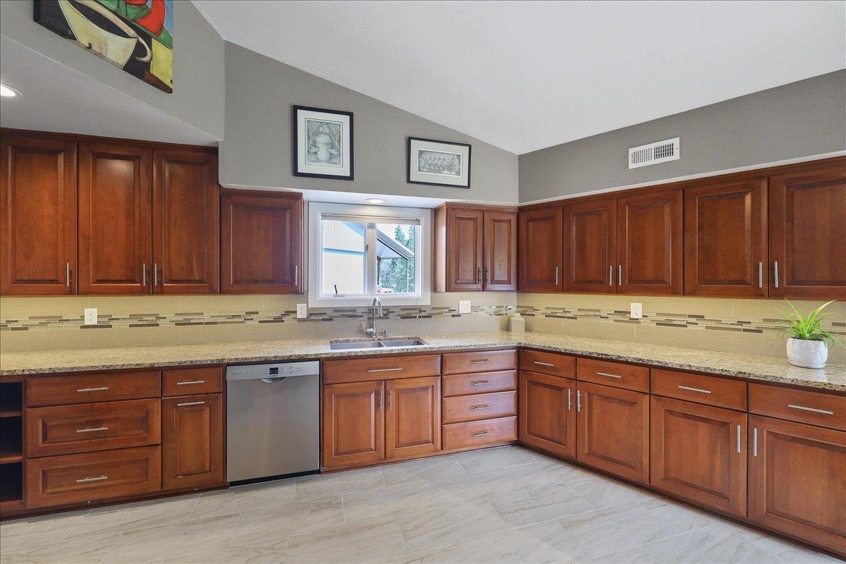 21123 South Cheney Spangle Road Cheney, WA 99004 - Photo 18 of 40
