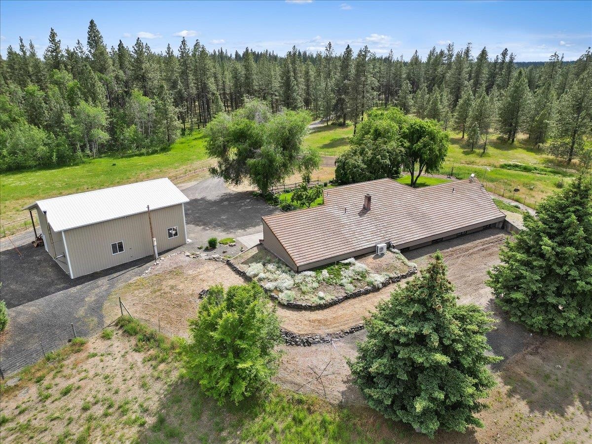 21123 South Cheney Spangle Road Cheney, WA 99004 - Photo 2 of 40
