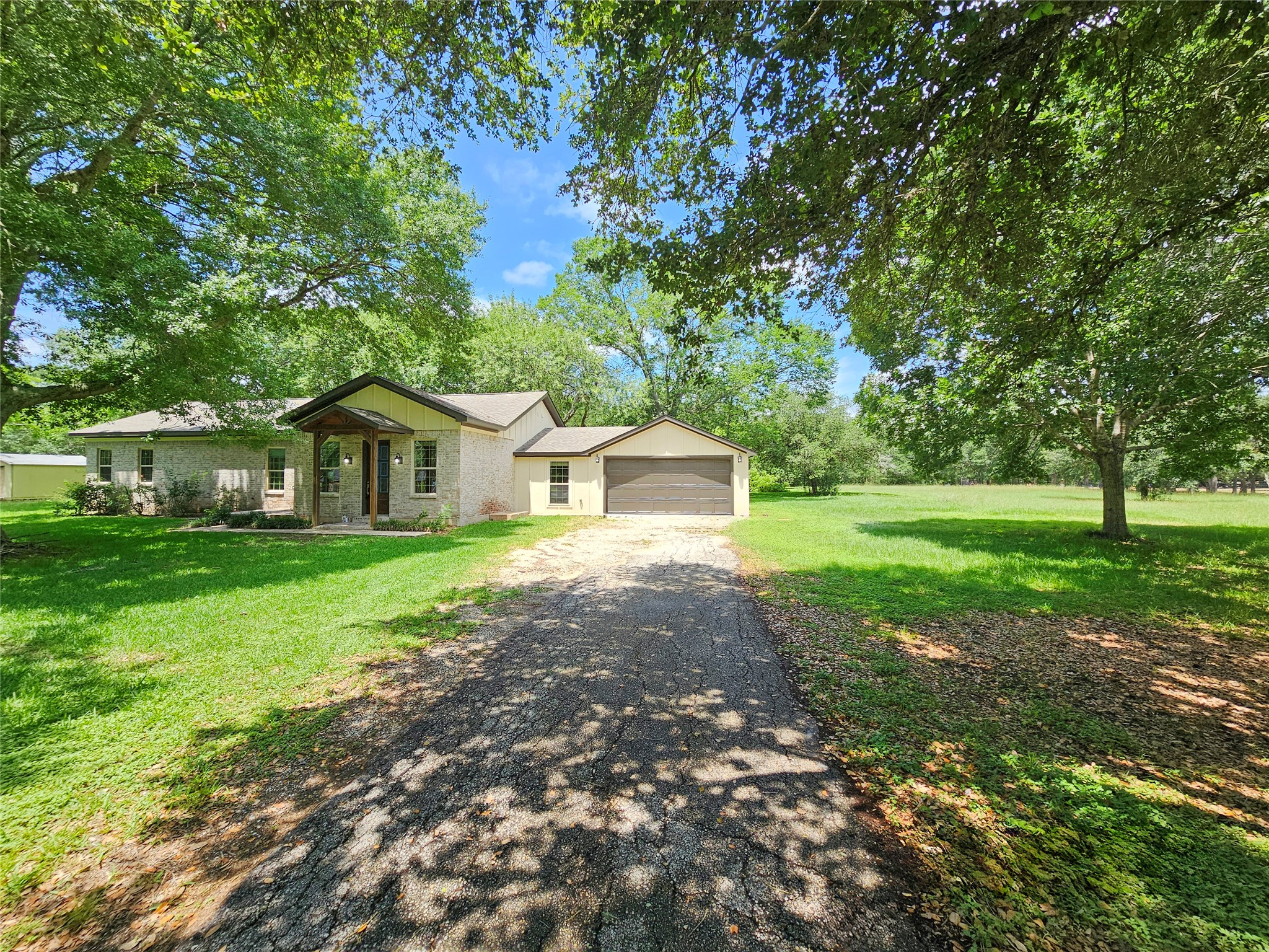 459 Live Oak Road Wharton, TX 77488 - Photo 4 of 27