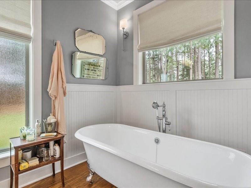 8595 Toler Pointe Larue, TX 75770 - Photo 28 of 40 Let Calgon take you away as you watch a movie in this beautiful bathtub.