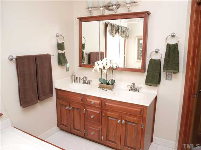 11620 Pacesferry Drive Raleigh, NC 27614 - Photo 9 of 12 Photo 9