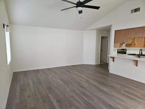 $525,000 | 860 McArthur Avenue, Clovis, CA 93611