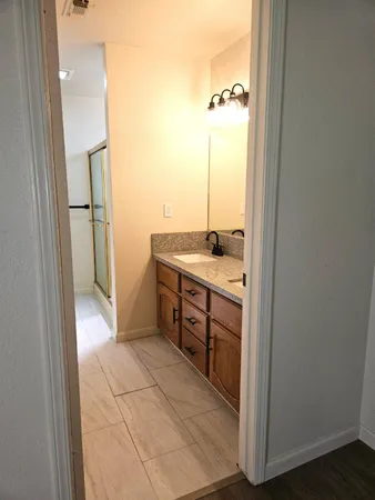 $525,000 | 860 McArthur Avenue, Clovis, CA 93611