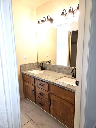 $525,000 | 860 McArthur Avenue, Clovis, CA 93611